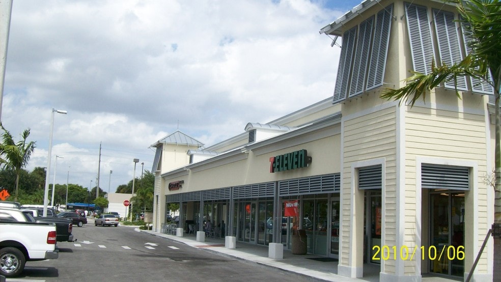 6400 NW 186th St, Miami Lakes, FL for lease - Building Photo - Image 3 of 6