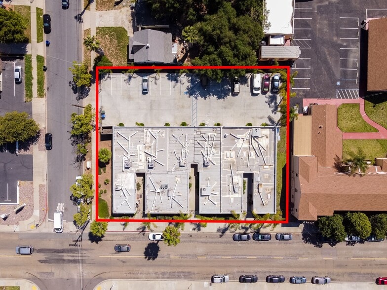 269-291 E Lexington Ave, El Cajon, CA for lease - Aerial - Image 2 of 9