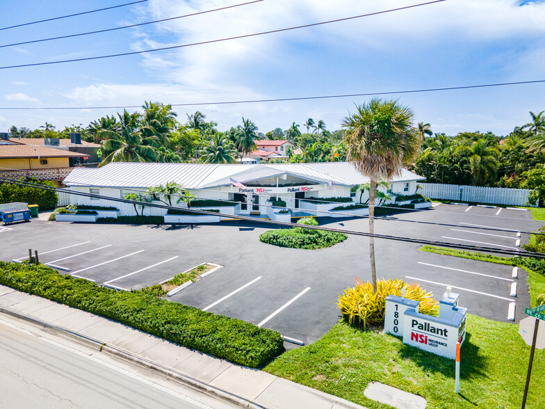 1800 NE 26th St, Wilton Manors, FL for lease - Building Photo - Image 3 of 24