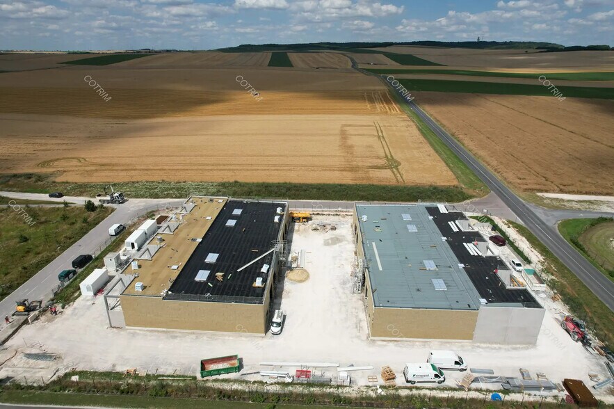 Industrial in Reims for lease - Construction Photo - Image 2 of 6