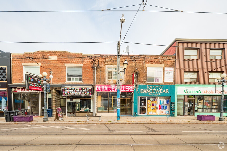 1448 Gerrard St E, Toronto, ON for sale - Building Photo - Image 2 of 2