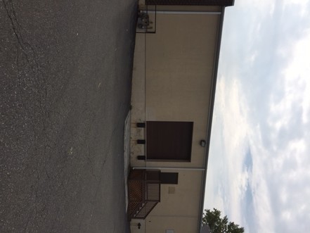 390 Reed Rd, Broomall, PA for lease - Building Photo - Image 3 of 3