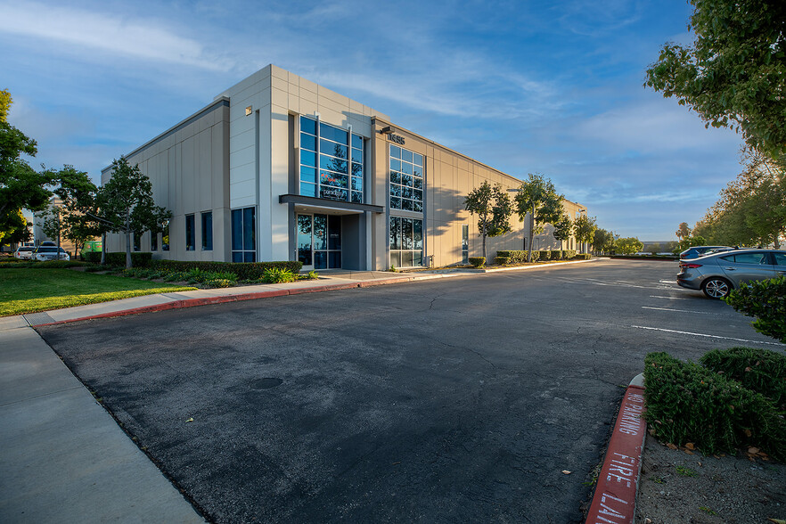 1455 W Park Ave, Redlands, CA for lease - Building Photo - Image 2 of 4