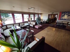 1 Charleton Rd, Montrose for lease Interior Photo- Image 2 of 5