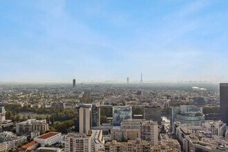 Courbevoie - AERIAL  map view