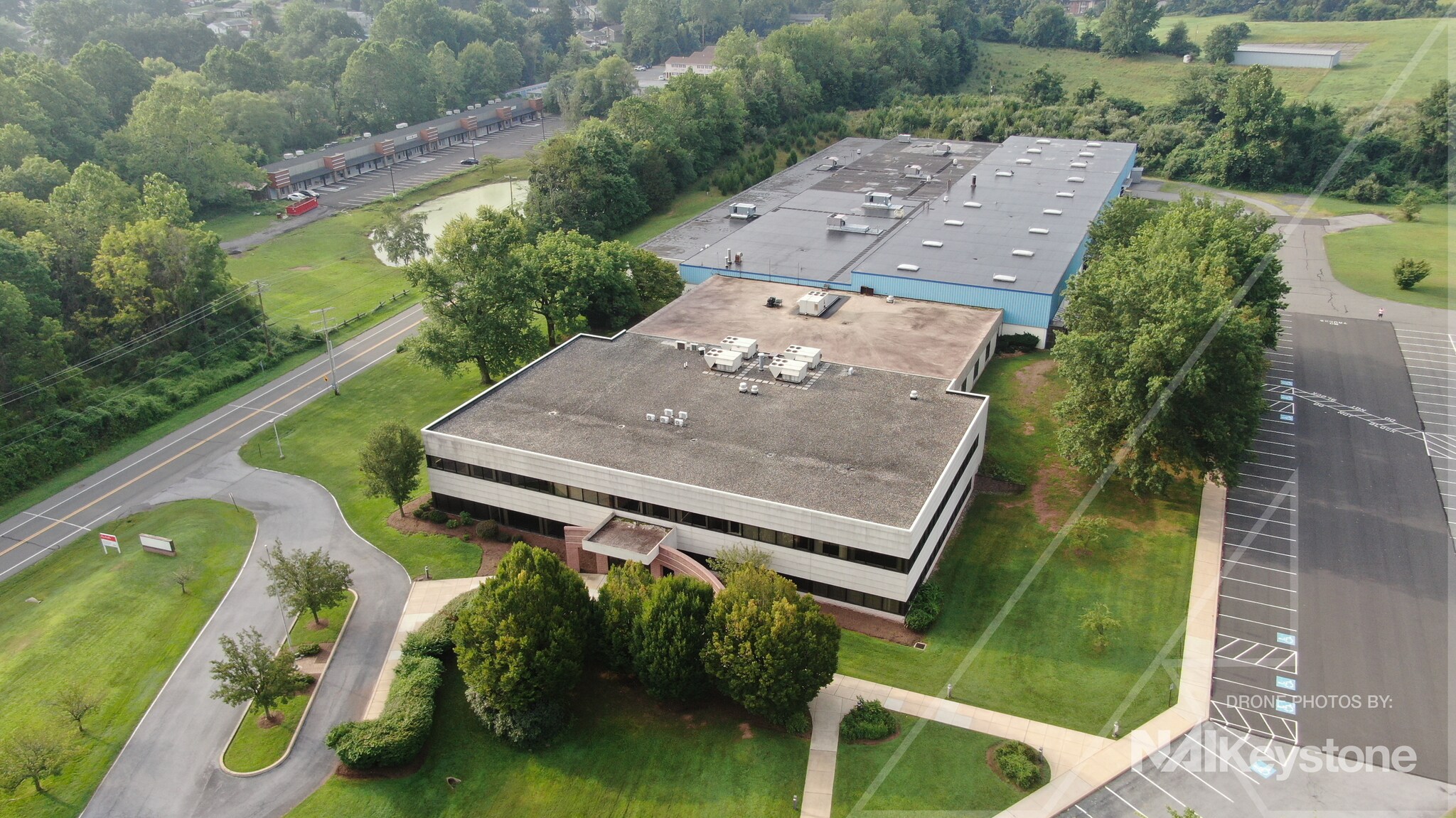 400 E Wyomissing Ave, Mohnton, PA 19540 Flex for Lease