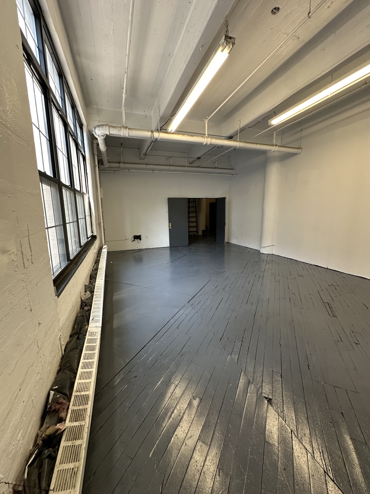 544-560 Park Ave, Brooklyn, NY for lease Building Photo- Image 1 of 4