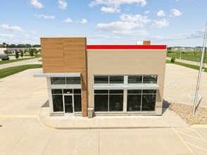 215 E Donald St, Waterloo, IA for lease Interior Photo- Image 2 of 6