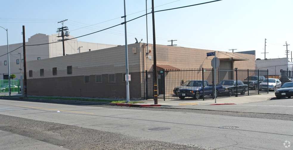 1601 E 22nd St, Los Angeles, CA for sale - Building Photo - Image 3 of 6