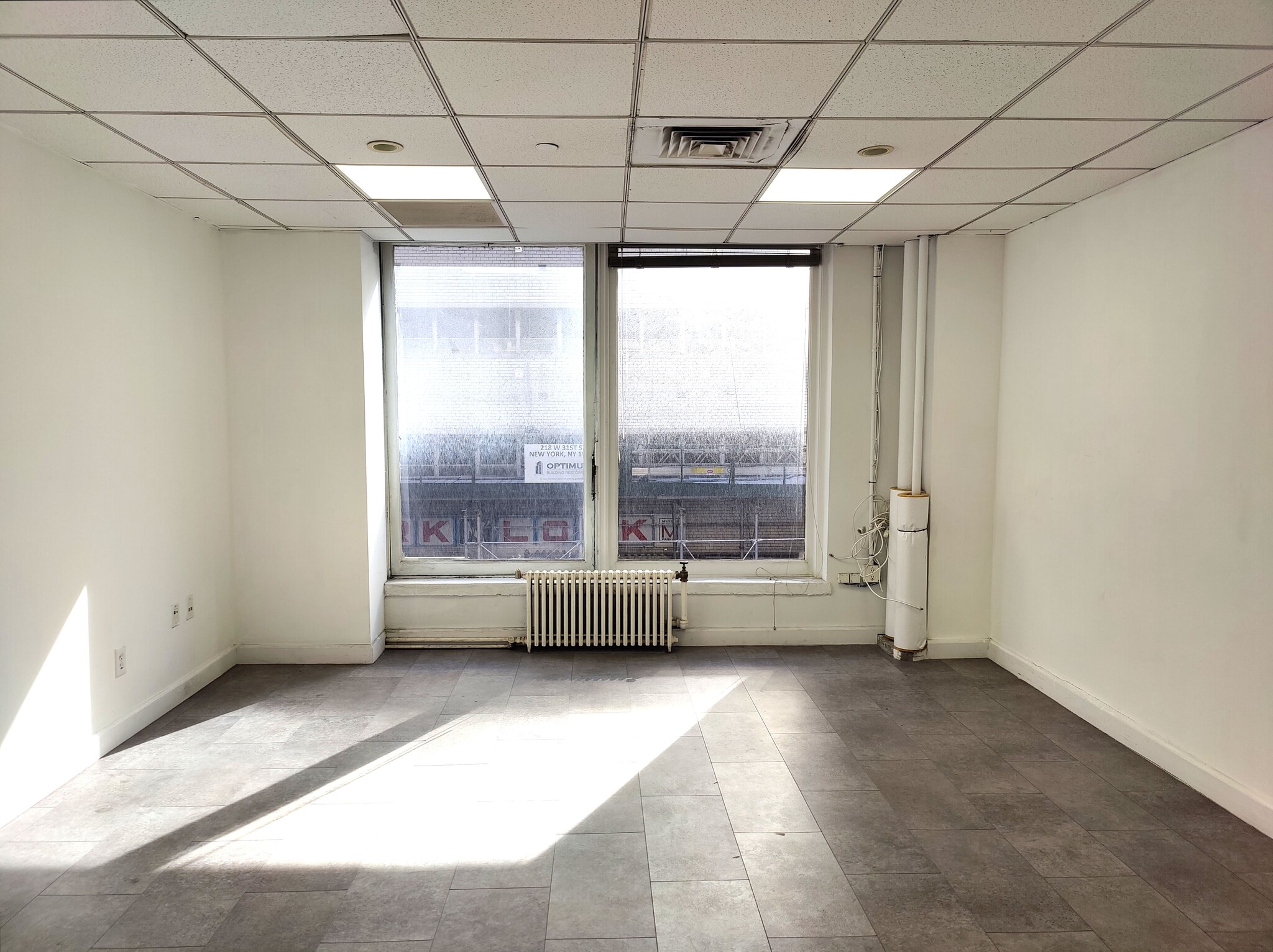 224-232 W 30th St, New York, NY for lease Interior Photo- Image 1 of 6