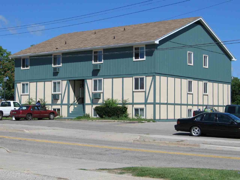 130 Reid Rd, Grand Blanc, MI for sale - Building Photo - Image 1 of 7