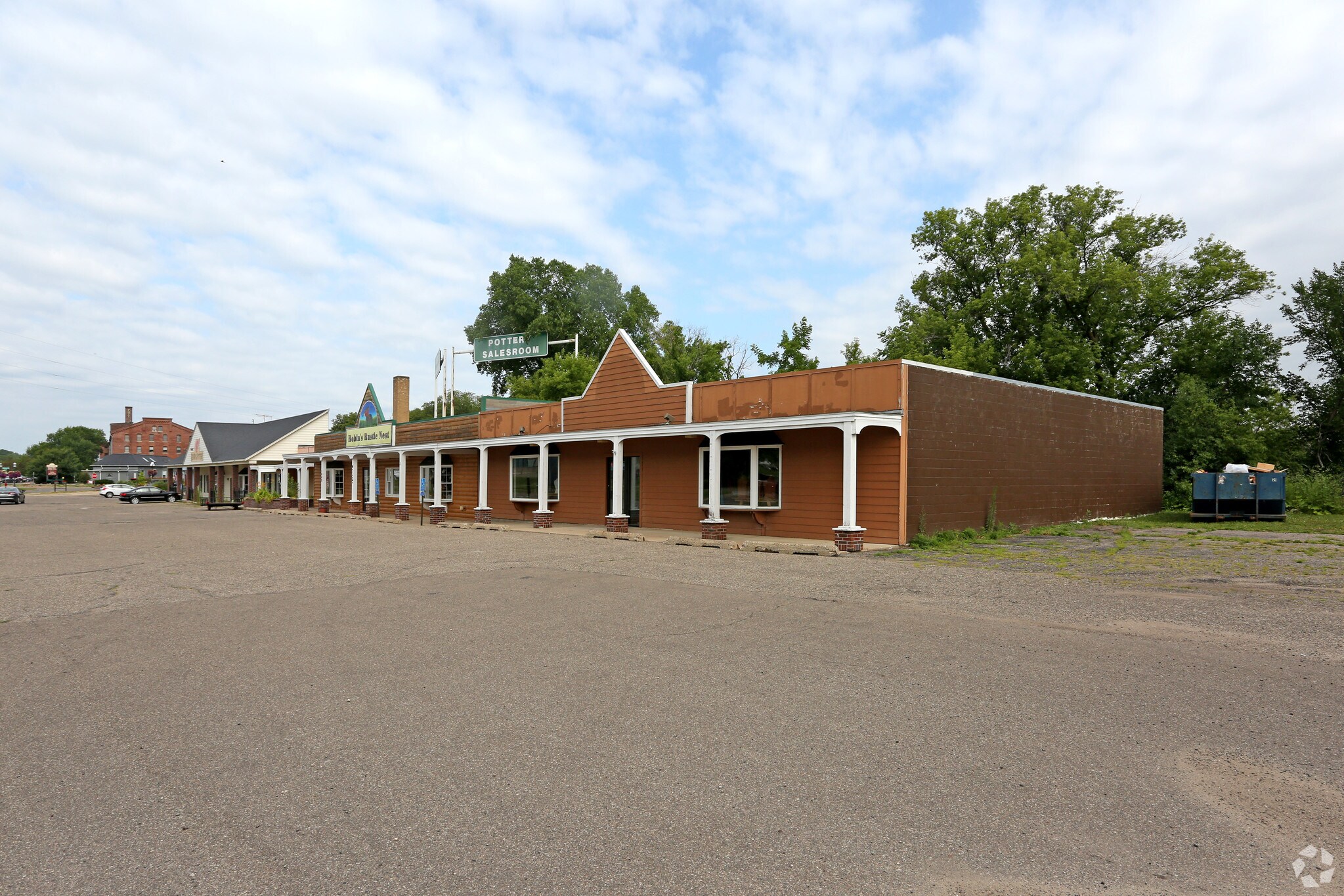 1920-2001 Old West Main St, Red Wing, MN for sale Primary Photo- Image 1 of 1