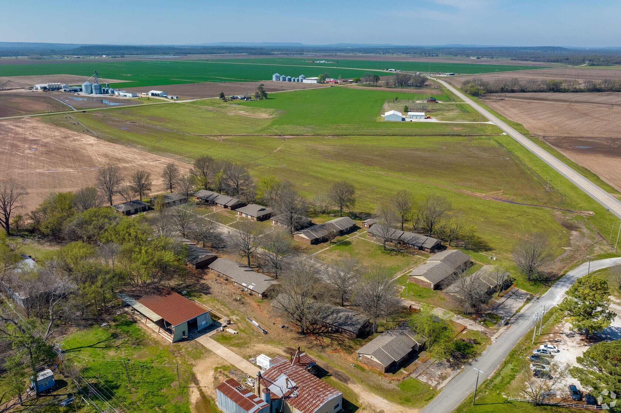 100 W. Oak St., bers Falls, OK 74470 GardenWalk of bers Falls