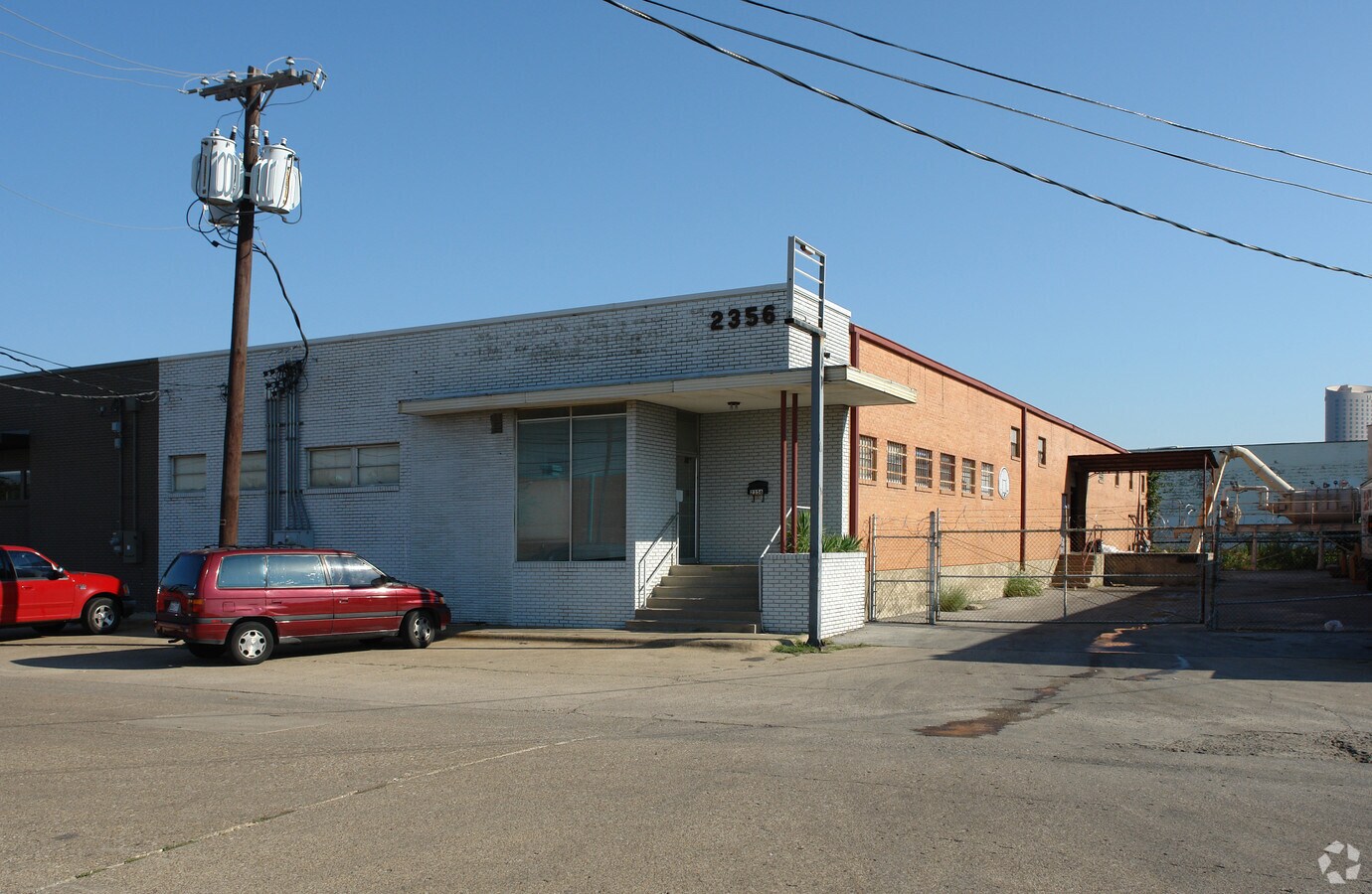 2356 Irving Blvd, Dallas, TX 75207