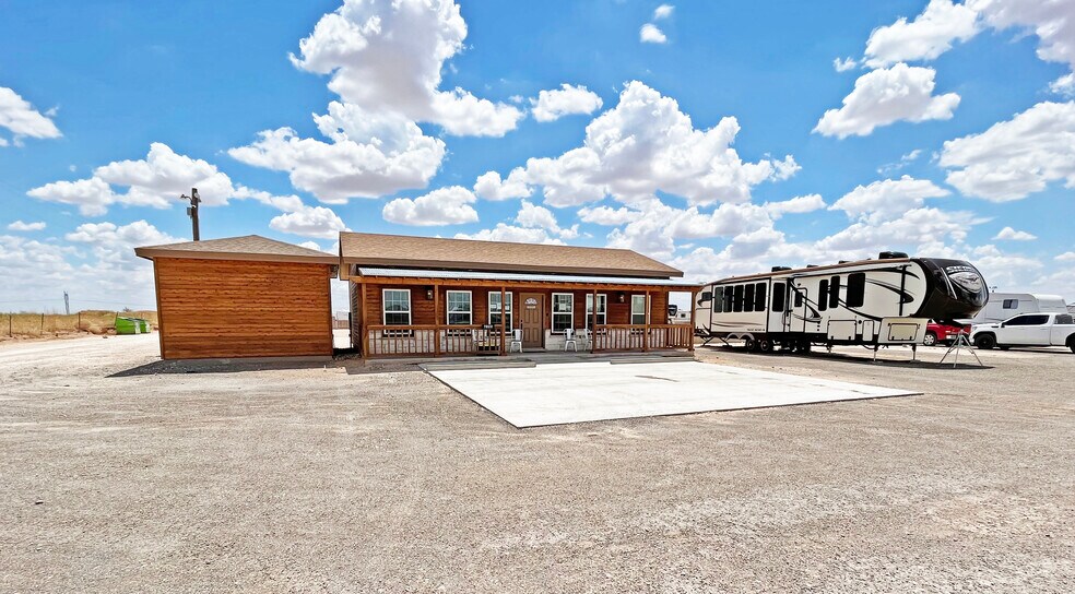 7022 E County Road 64, Midland, TX 79705 Midland Family RV Park