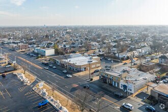 390 Hillside Ave, New Hyde Park, NY - Aerial map view