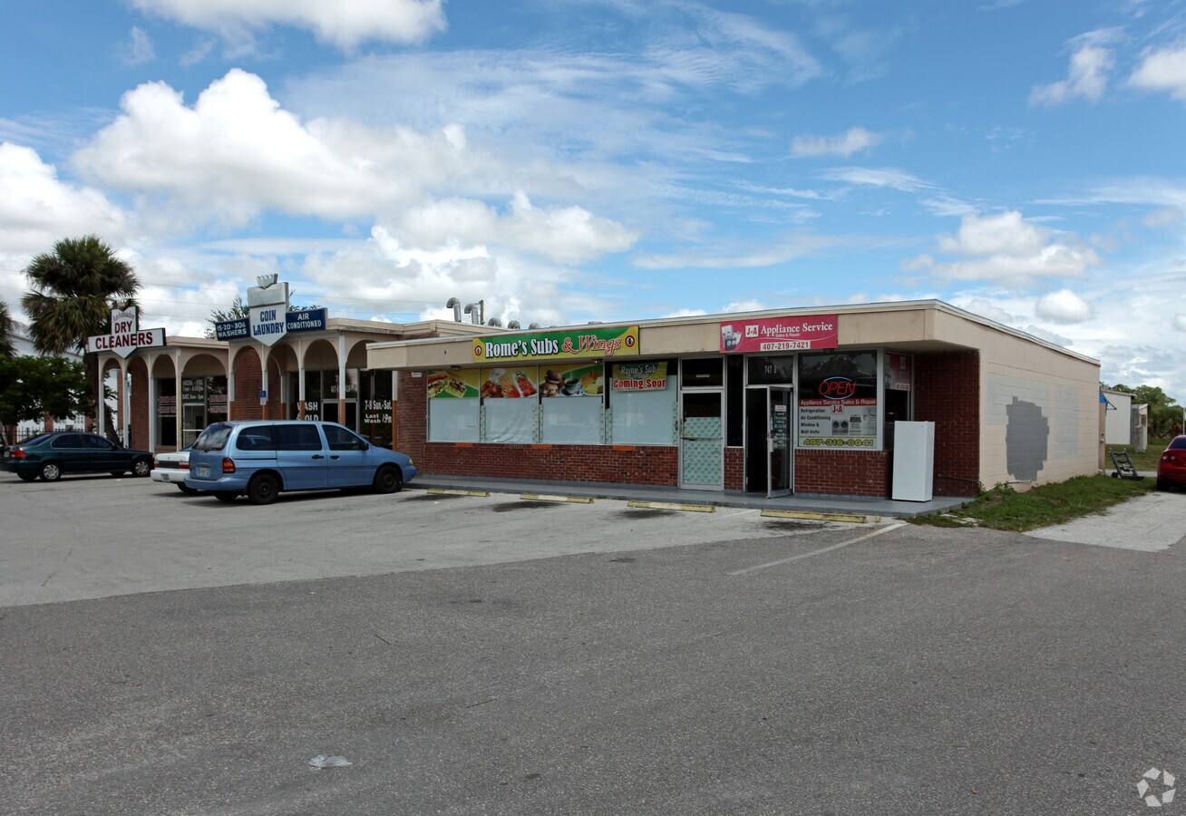 623665 W Lancaster Rd, Orlando, FL 32809