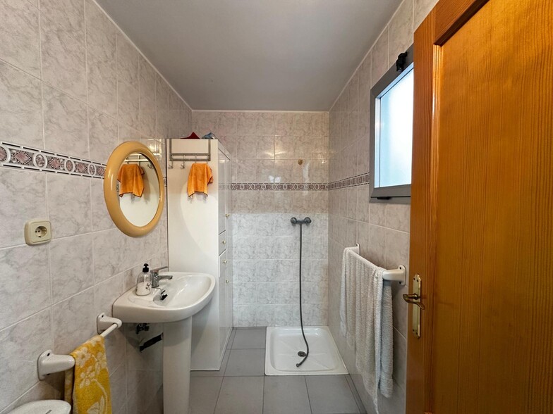 Retail in Benifaió for sale - Building Photo - Image 3 of 9