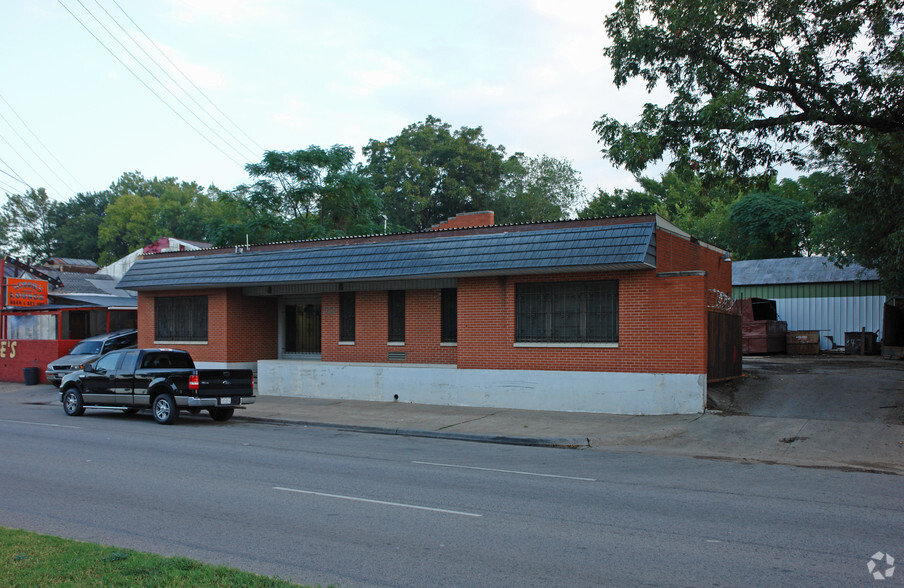 1208 S Riverfront Blvd, Dallas, TX for sale - Building Photo - Image 3 of 4