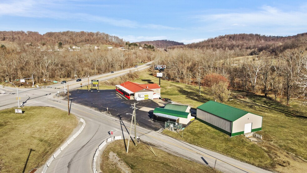 519 Laurel Hill Rd, Smock, PA for sale - Building Photo - Image 1 of 1