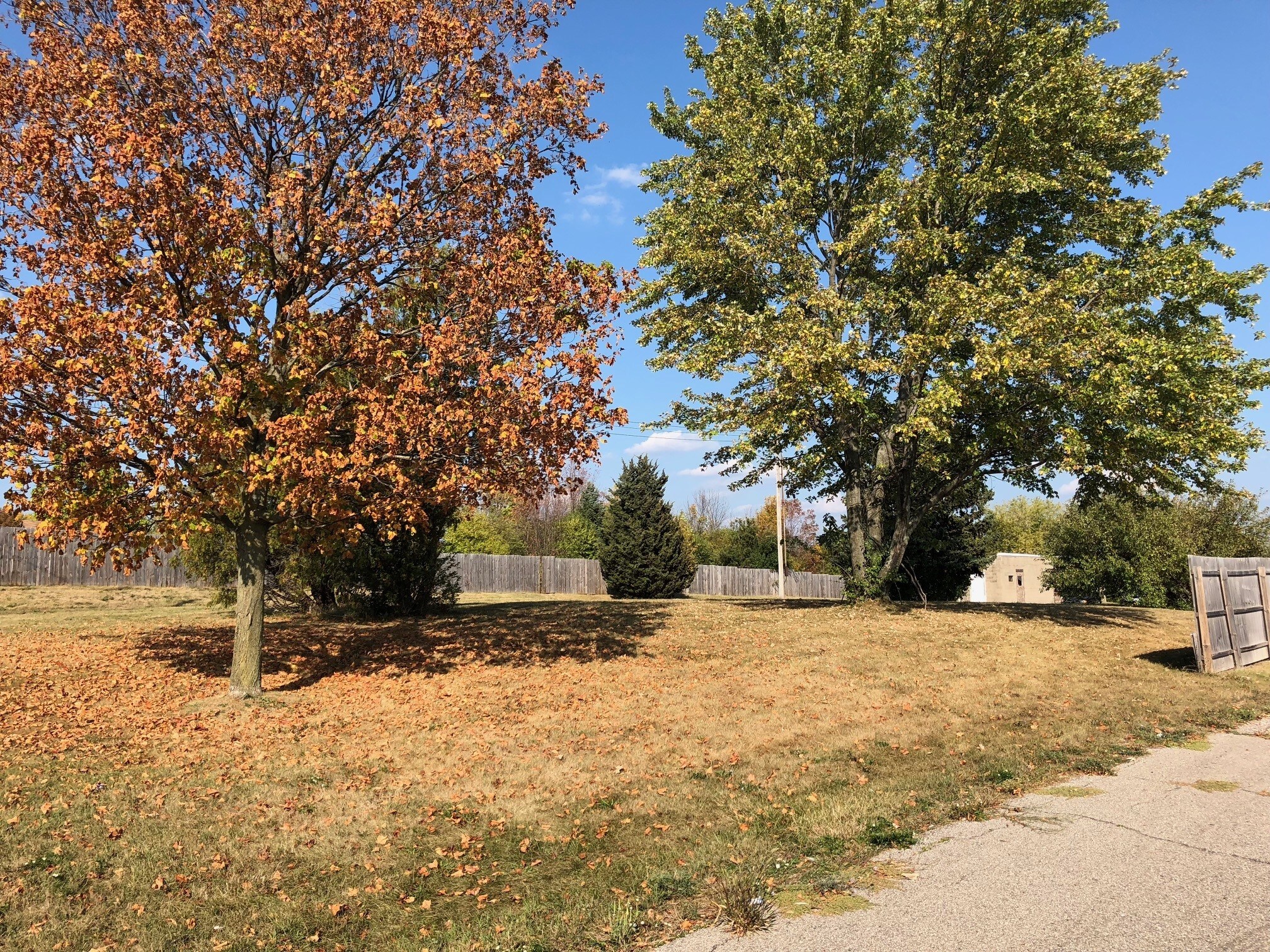 2724 Ridgemoor Dr, Kentwood, MI for sale Building Photo- Image 1 of 1