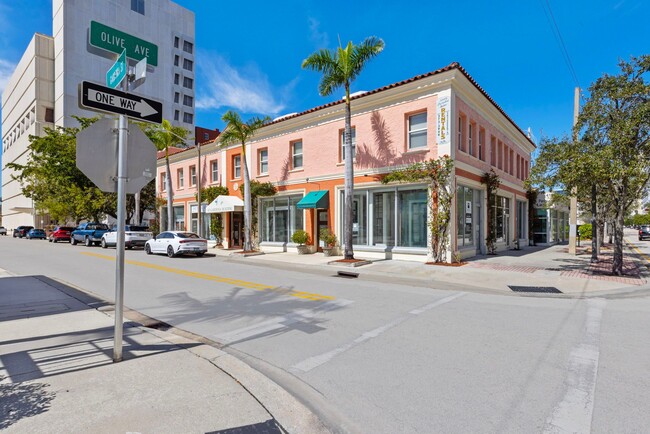 More details for 303-311 Gardenia St, West Palm Beach, FL - Office/Retail, Retail for Lease