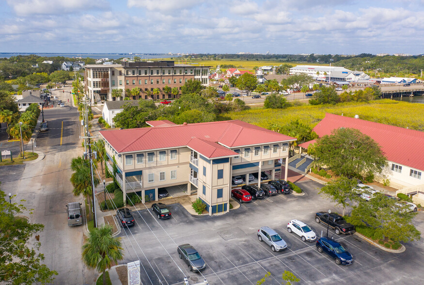 410 Mill St, Mount Pleasant, SC for lease - Building Photo - Image 2 of 15