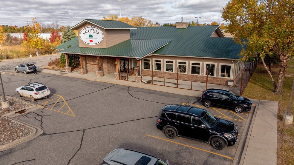 15115 Edgewood Dr, Brainerd, MN for sale - Building Photo - Image 2 of 30