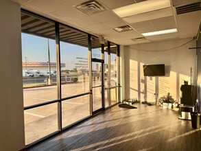 15015 Westheimer Rd, Houston, TX for lease Interior Photo- Image 2 of 9