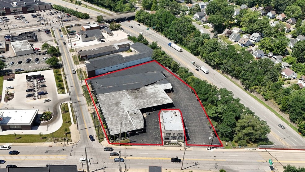 2748 2nd St, Cuyahoga Falls, OH for sale - Building Photo - Image 3 of 12