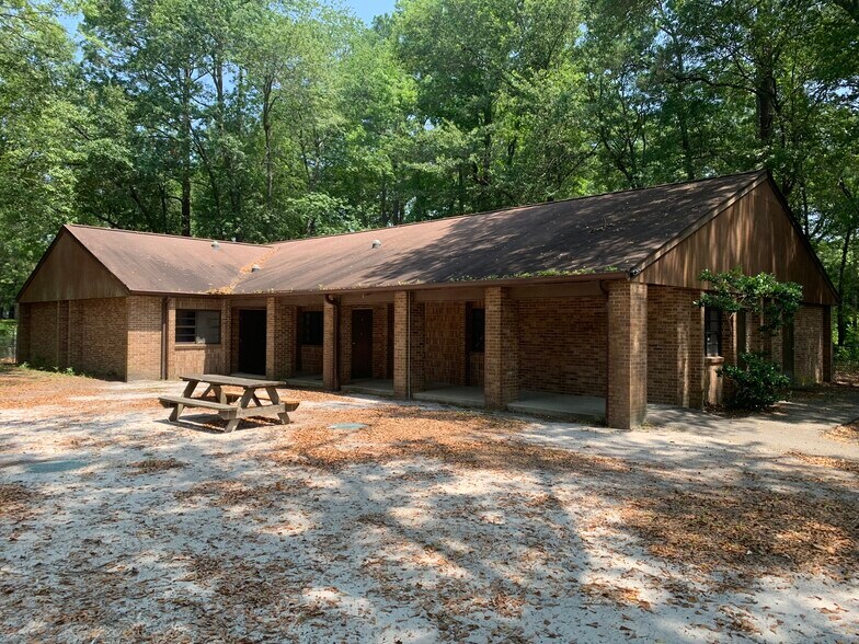 1500 Chestnut Rd, Elgin, SC for sale - Building Photo - Image 1 of 22