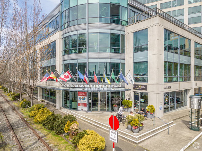 2200 Alaskan Way, Seattle, WA for lease - Building Photo - Image 2 of 6