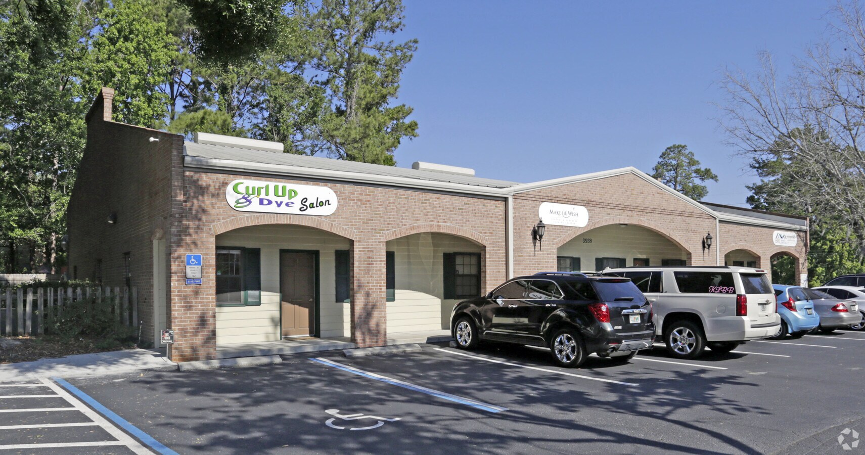 3938 Sunbeam Rd, Jacksonville, FL 32257