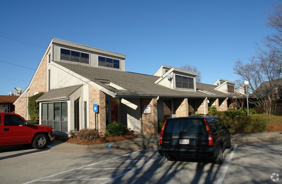 3069 Amwiler Rd, Atlanta, GA for lease - Building Photo - Image 3 of 25