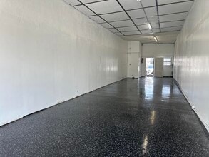 5300-5328 Long Beach Blvd, Long Beach, CA for lease Interior Photo- Image 1 of 7