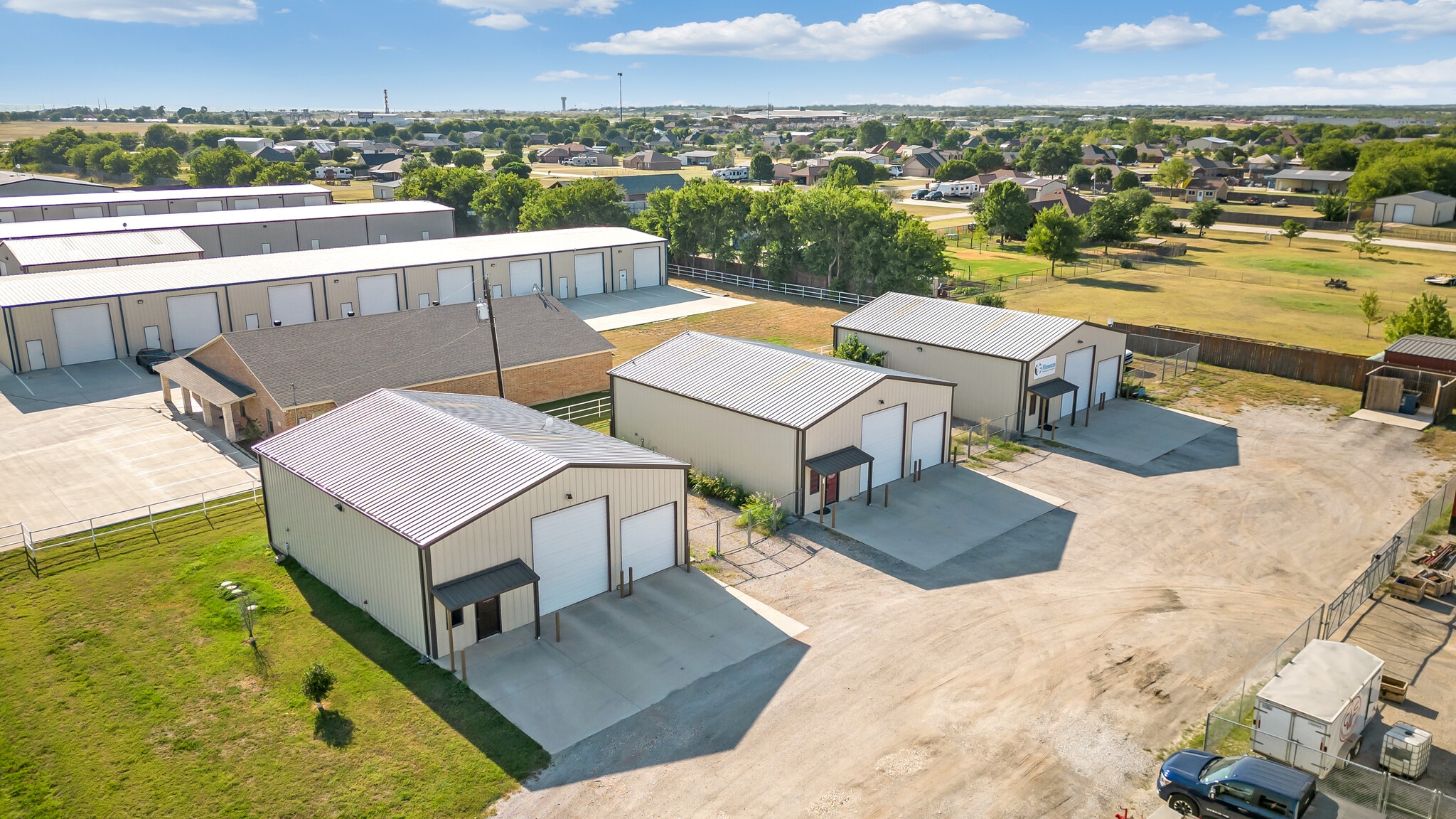 104 Metrotex Dr, Haslet, TX for lease Primary Photo- Image 1 of 6