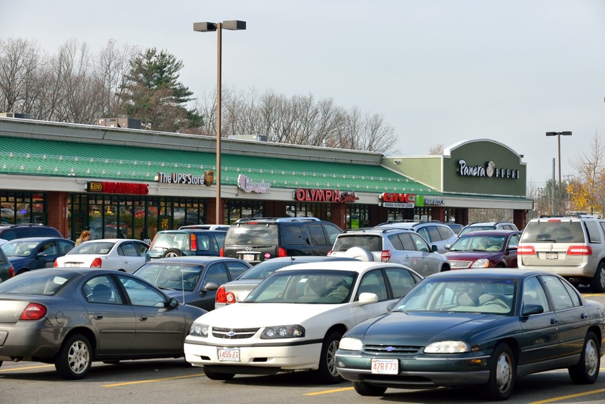 406 N Main St, East Longmeadow, MA for lease - Building Photo - Image 3 of 6