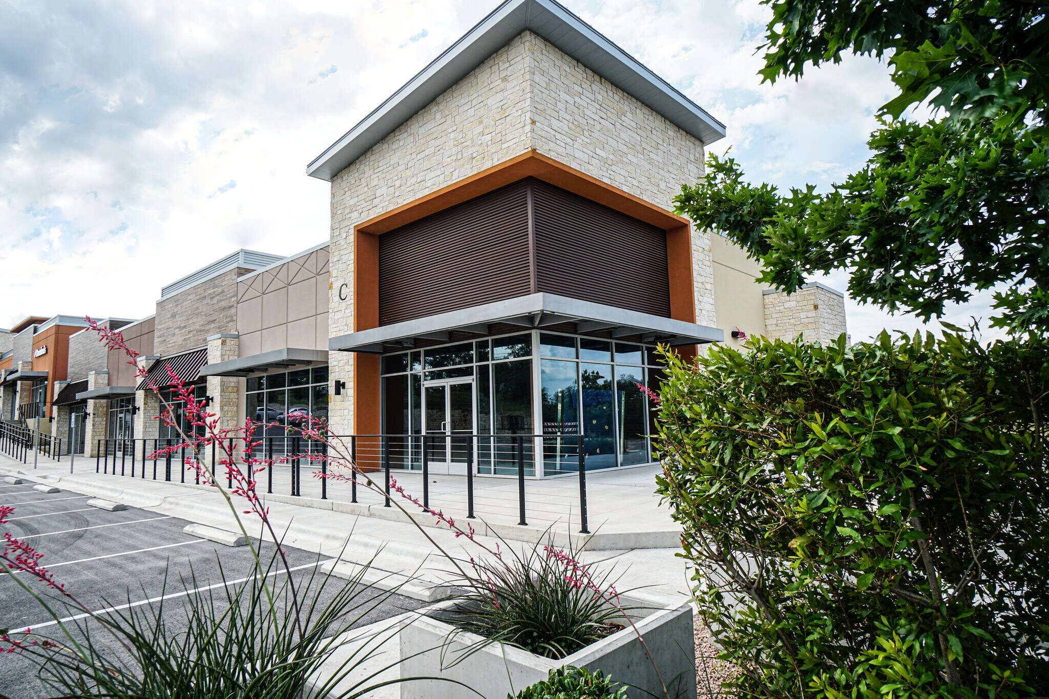 15500 W Highway 71, Bee Caves, TX for sale Primary Photo- Image 1 of 1