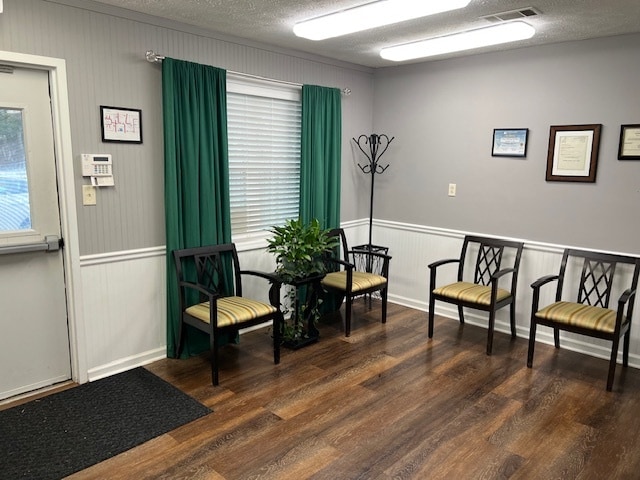 4 Forest Cir, Newnan, GA for sale - Building Photo - Image 3 of 10