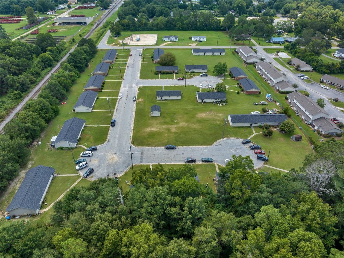 413 E Woodward St, Vienna, GA 31092 Lakeshore Crossing