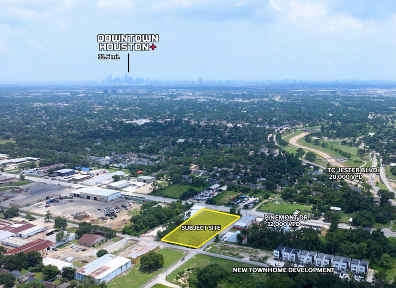 4450 Pinemont Dr, Houston, TX for sale - Aerial - Image 2 of 11