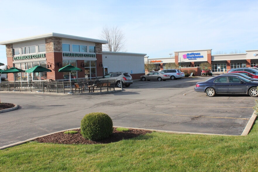 4542 Elkhart Rd, Elkhart, IN for lease - Building Photo - Image 3 of 11