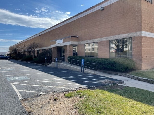 2041 Avenue C, Bethlehem, PA for sale Building Photo- Image 1 of 1