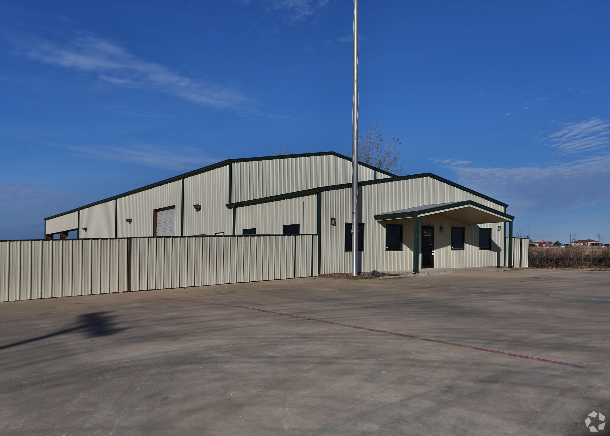 4011 Windmill Rd, Joshua, TX for sale Primary Photo- Image 1 of 1