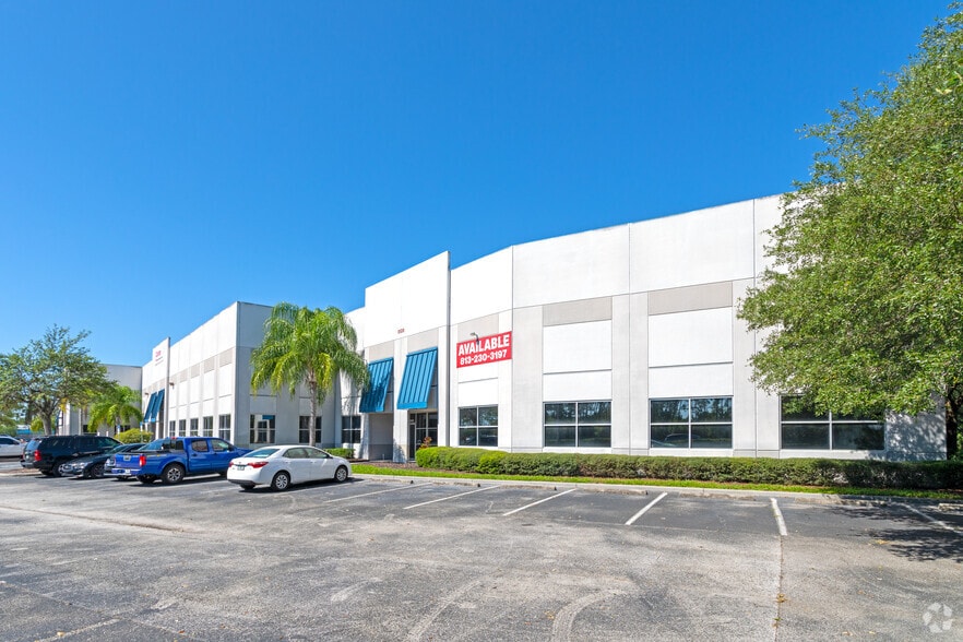 8508 Benjamin Rd, Tampa, FL for lease - Building Photo - Image 3 of 7
