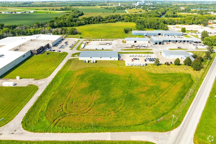 1501 SW 7th St, Atlantic, IA for sale - Aerial - Image 3 of 3