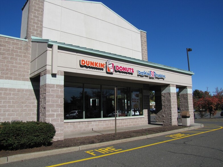 1001- 1037 MacArthur Blvd, Mahwah, NJ for lease - Building Photo - Image 1 of 5