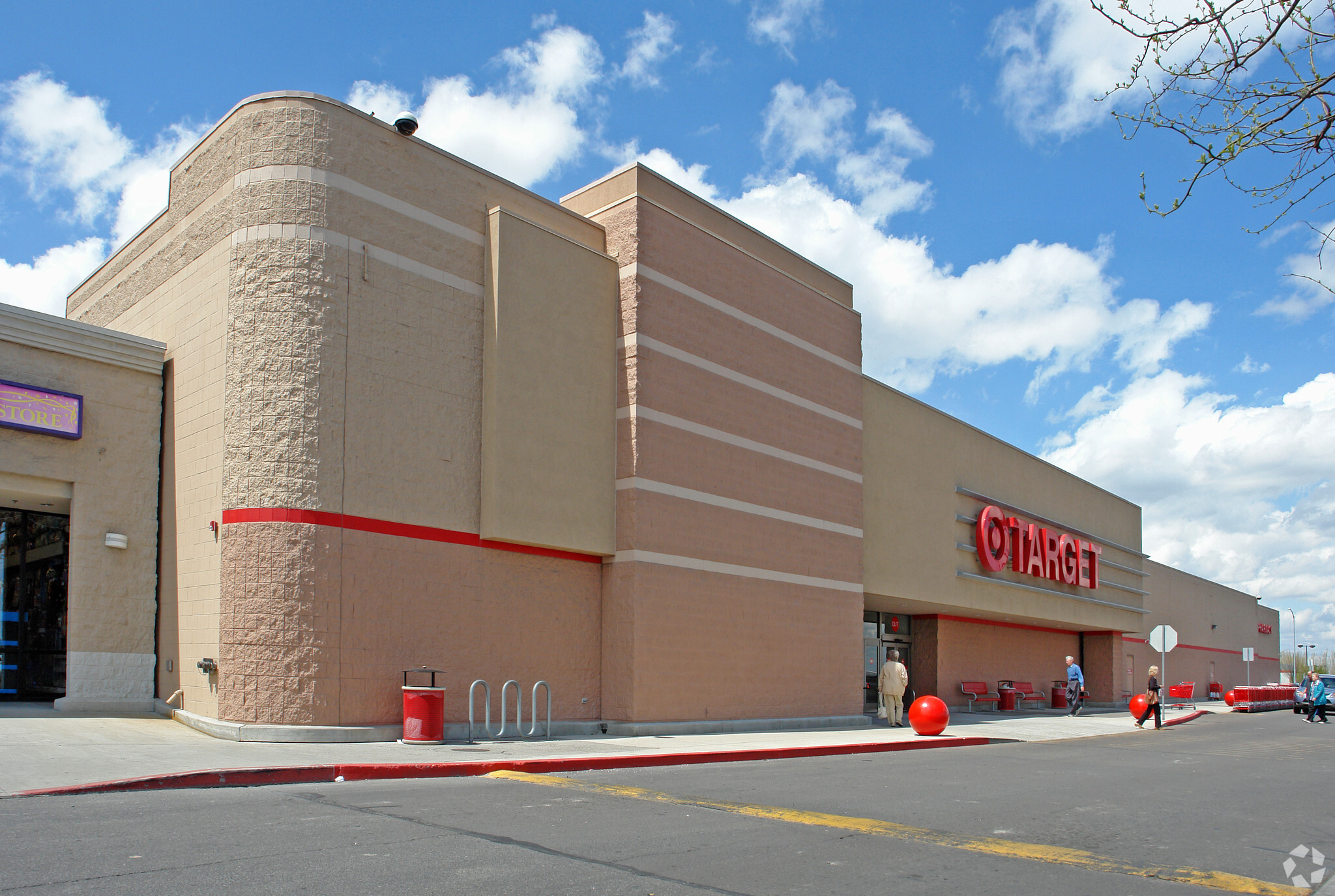 Blue Lakes Blvd N, Twin Falls, ID for lease Building Photo- Image 1 of 17