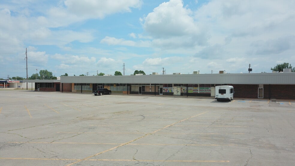 3102 SE 44th St, Oklahoma City, OK for lease - Building Photo - Image 3 of 5