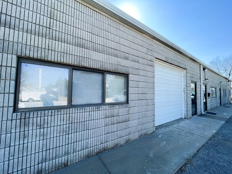 1770 Deffer Dr, Nixa, MO for lease - Building Photo - Image 1 of 8